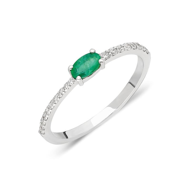 Oval Diamond Emerald Diamond Ring
