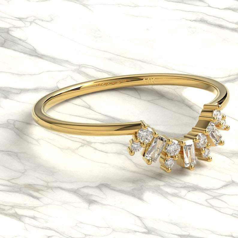 Gold Baguette and Round Diamond Wedding Ring