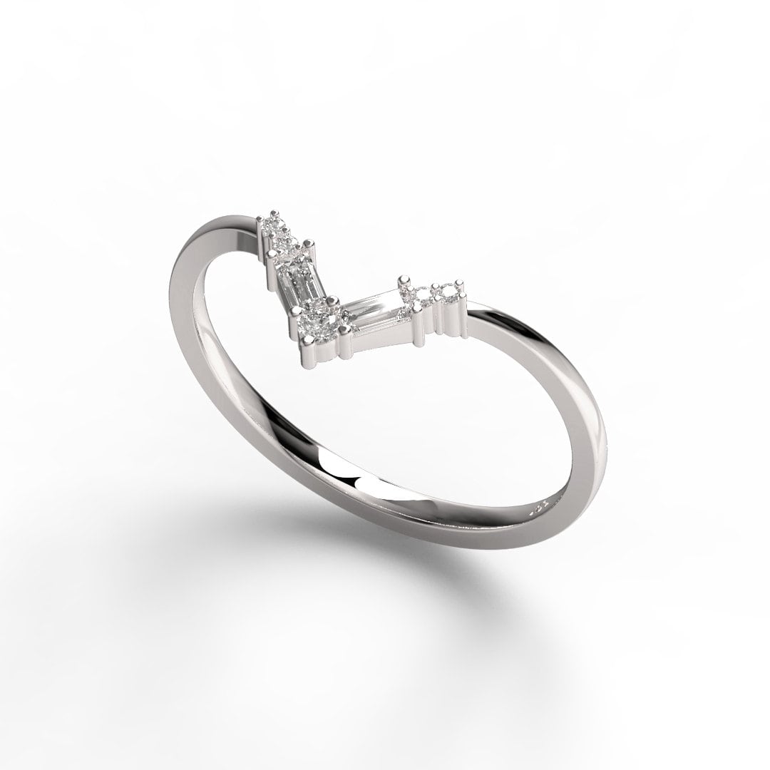 Curved Baguette Diamond Wedding Band
