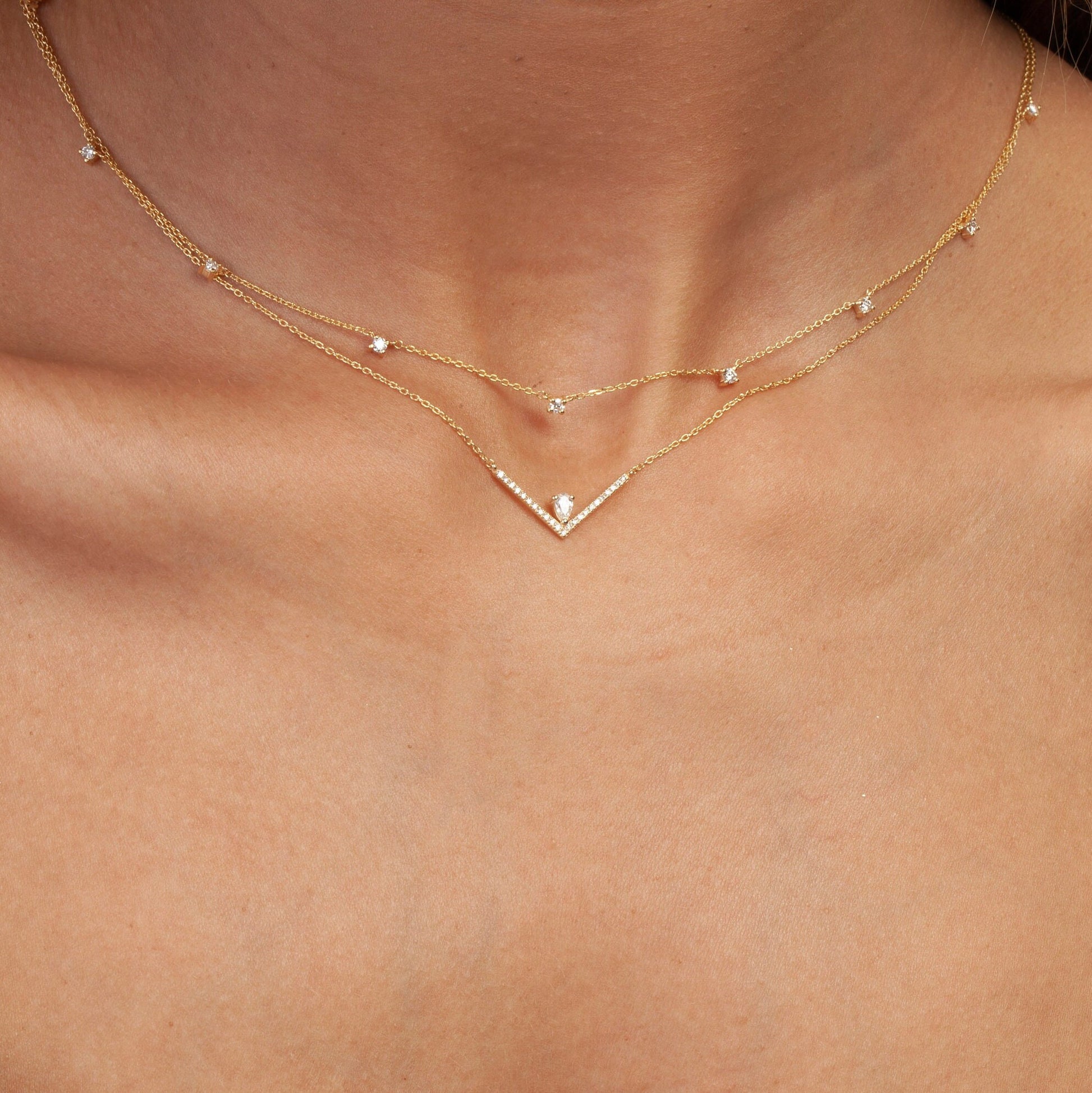 Diamond Station Necklace / 14k Gold Diamond Station Necklace / Dainty Diamond Necklace / Diamond Station Necklace / Layering Necklace