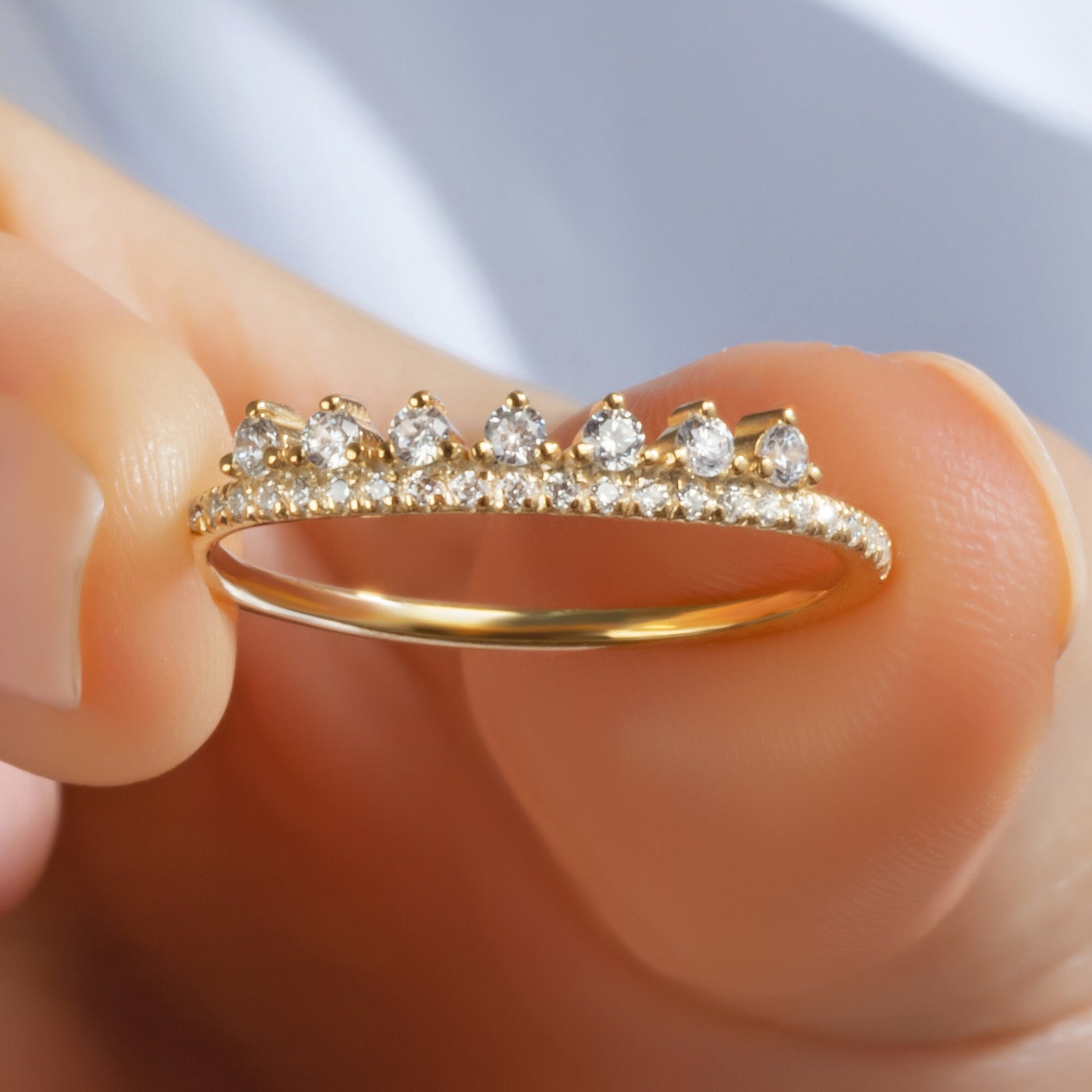 Diamond Wedding Band / 14k Gold Crown Shape Diamond Ring / Stackable Ring / Anniversary Gift / Birthday Gift / Graduation Gift / Bridal Gift