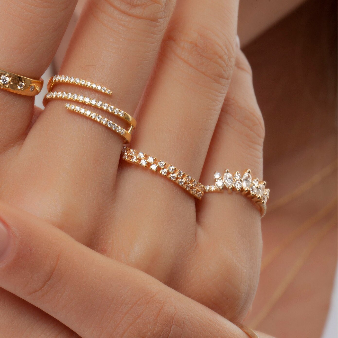 Curved Diamond Wedding Band / 14k Marquise and Round Diamond Wedding Ring / Stacking Ring / Diamond Bridal Gift Ideas