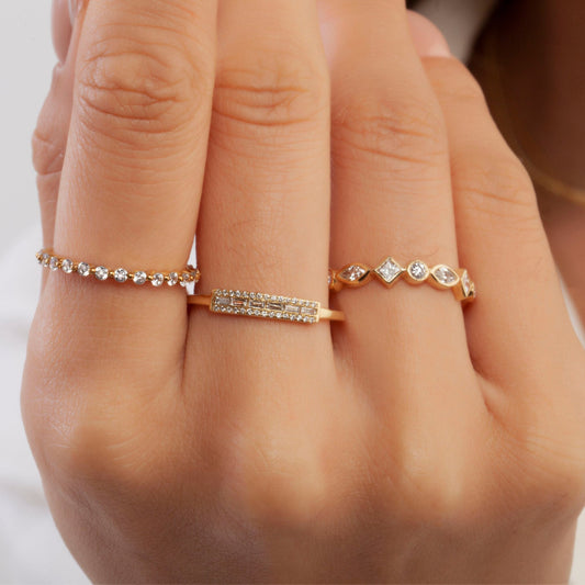 Eternity Wedding Band / 14k Gold Diamond Eternity Wedding Ring / Floating Diamond Eternity Band / Diamond Stacking Ring / Wedding Ring