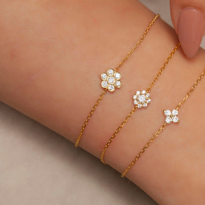 Diamond Flower Bracelet / 14k Gold Bezel Set Flower Bracelet / Dainty flower Bracelet / Graduation Gift / Anniversary Gift