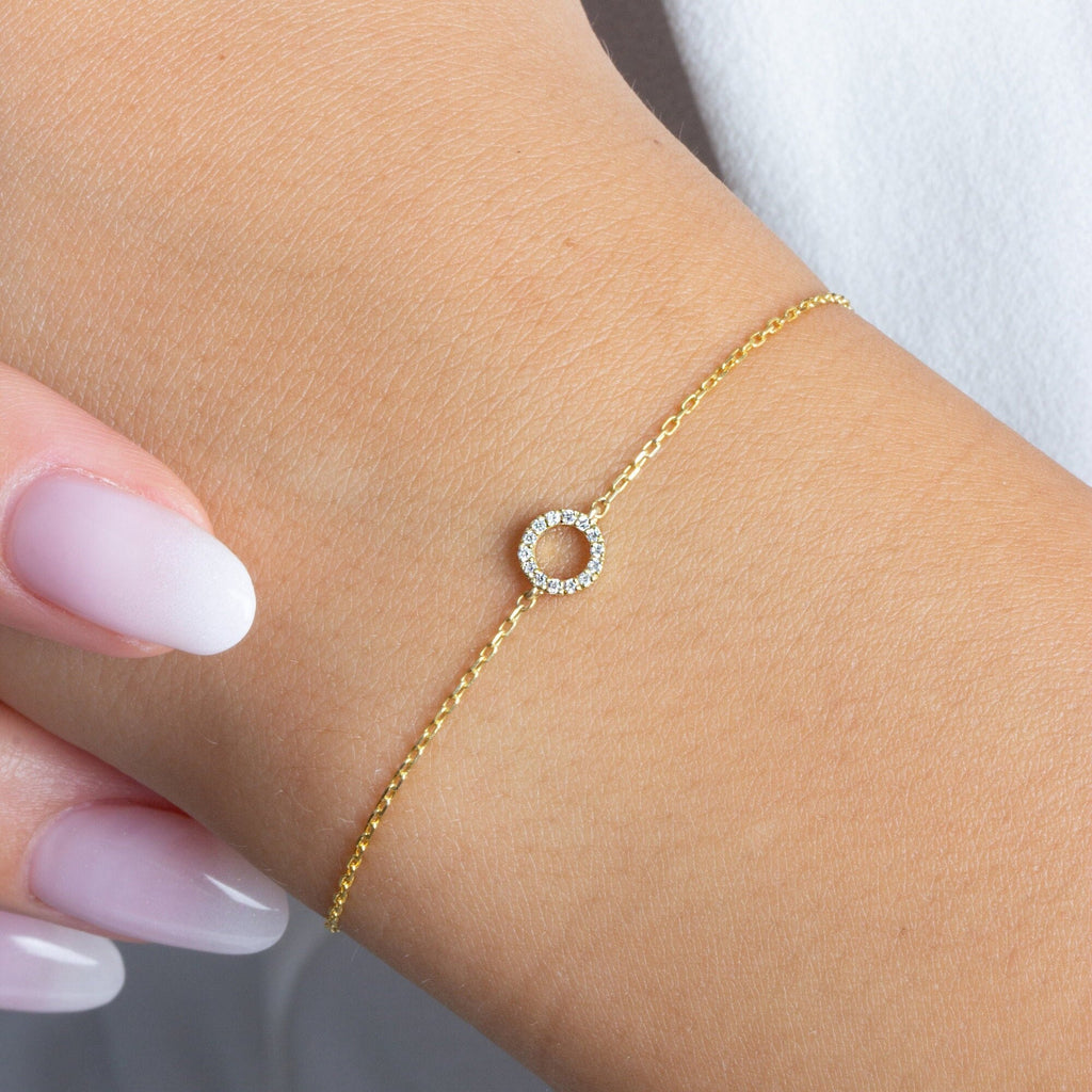 Diamond Circle Bracelet / Dainty Circle Bracelet / Circle of love Bracelet / Holiday Gift / Anniversary Gift / Diamond Gift Idea