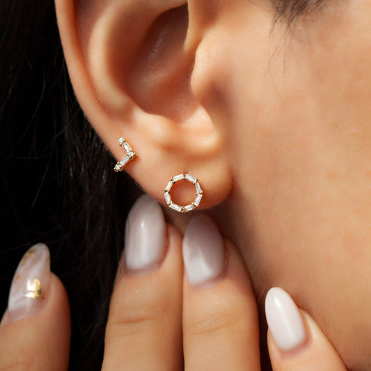 Baguette Diamond V Studs Earrings