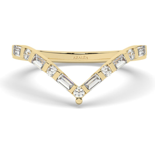 Curved Baguette Diamond Wedding Band / 14k Gold Baguette Diamond Chevron Ring / V Shape Diamond Wedding Band / Diamond Anniversary Ring