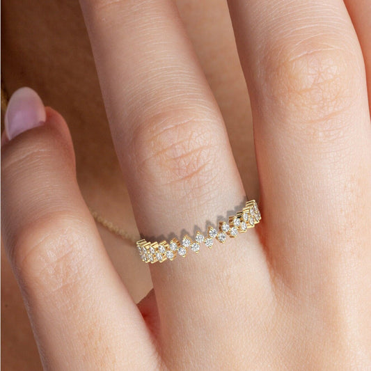Diamond Eternity Wedding Ring / 14k Gold Round Diamond Wedding Band / Diamond Eternity Stacking Ring / Diamond Stacking Ring / Wedding Ring