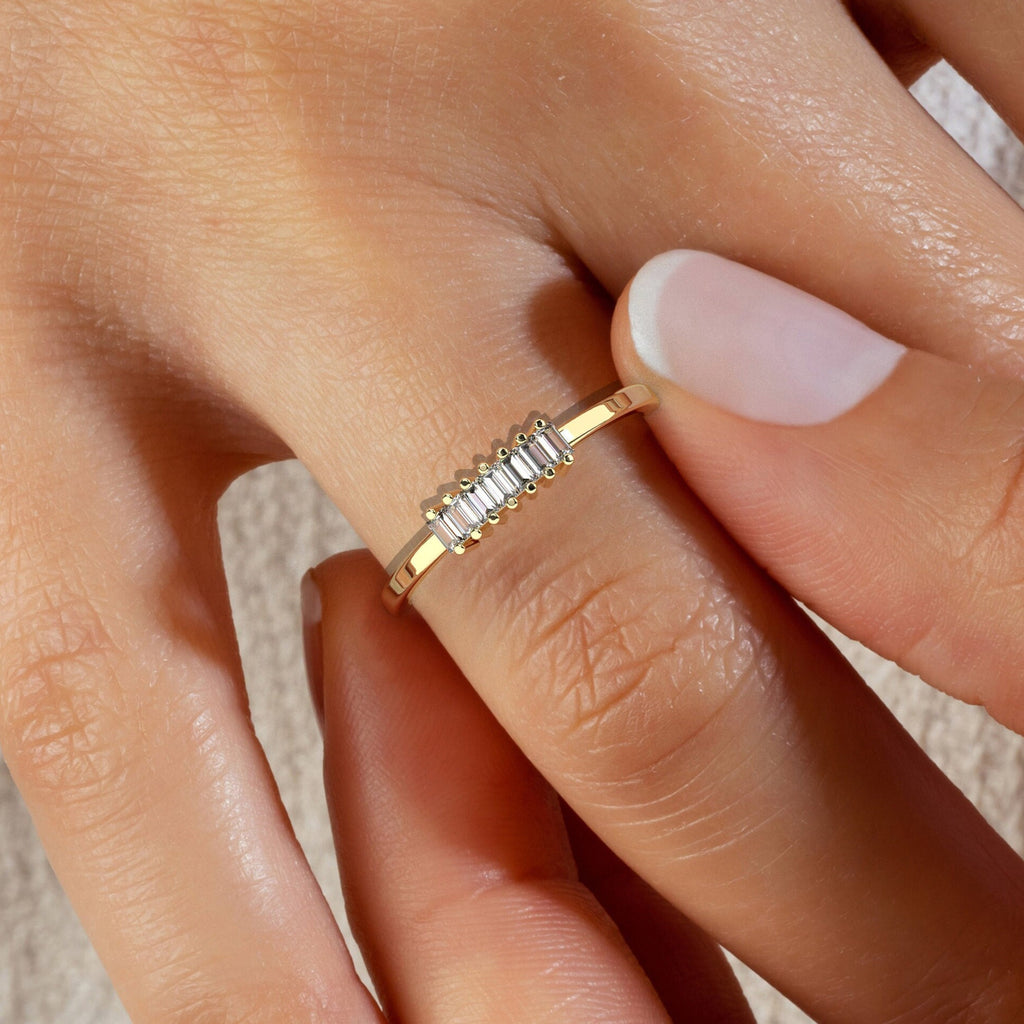 Baguette Diamond Stacking Ring / 14k Gold Baguette Diamond Wedding Band / Diamond Stacking Ring / Bridal Gift / Anniversary Gift