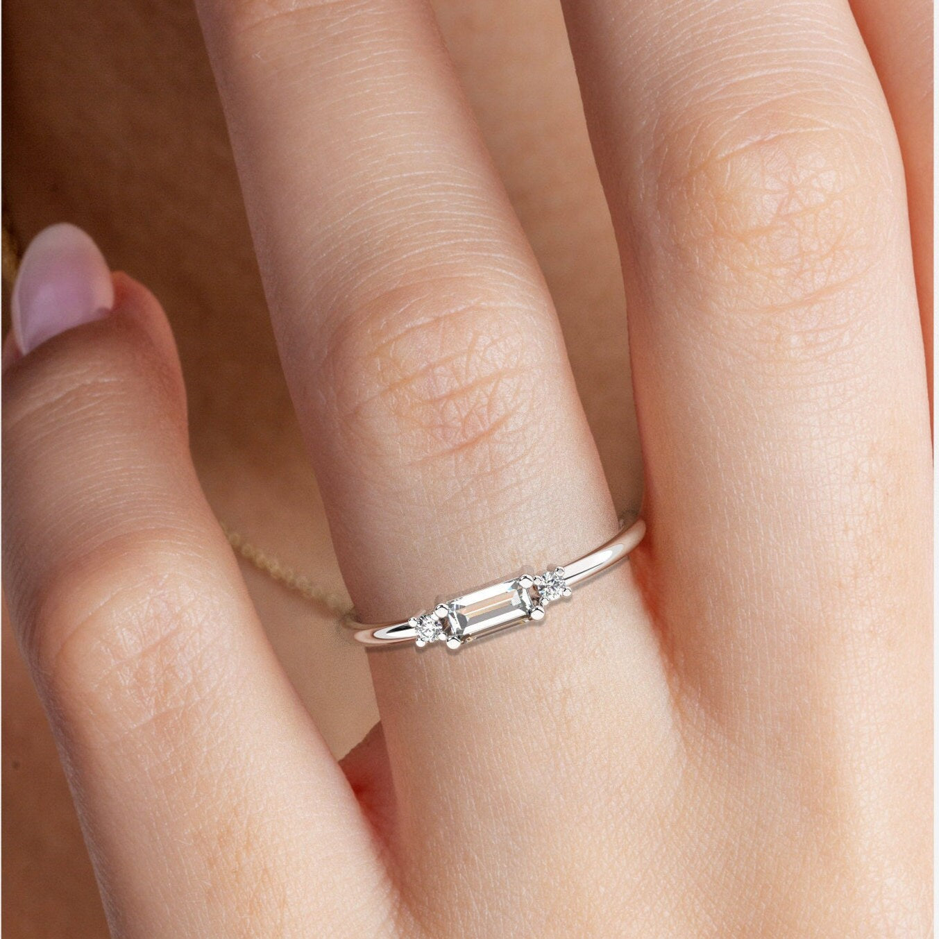 Baguette Diamond Stacking Ring / .25CT 14k Gold Baguette Diamond Wedding Ring / Diamond Stacking Ring / Anniversary Gift / Diamond Gift Idea