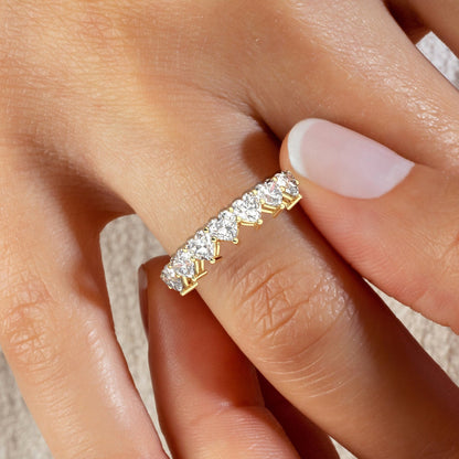 Heart Shape Diamond Wedding Band / 1.5 Gold Heart Diamond Wedding Ring / 7 Diamond Wedding Band / Anniversary Ring