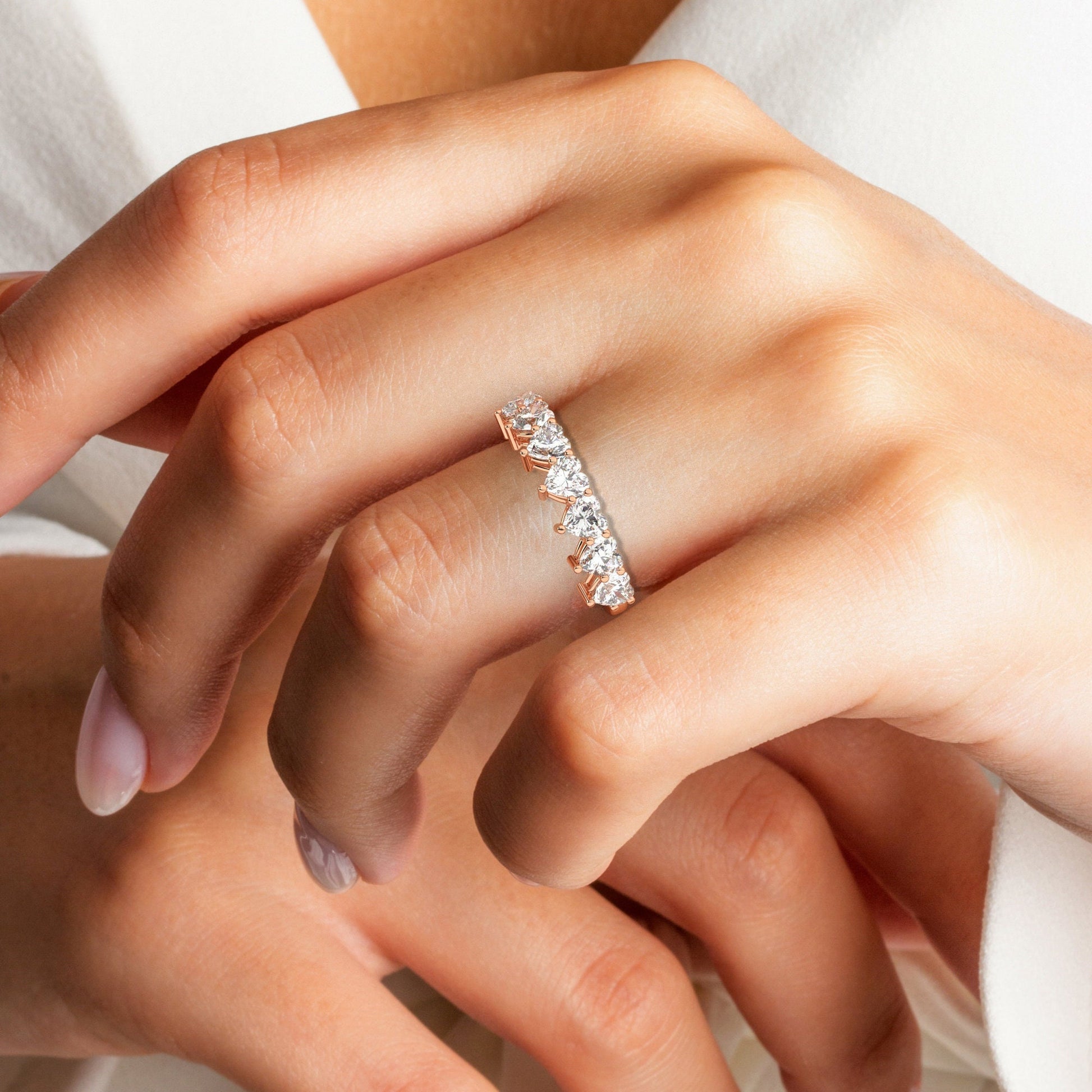 Heart Shape Diamond Wedding Band / 1.5 Gold Heart Diamond Wedding Ring / 7 Diamond Wedding Band / Anniversary Ring