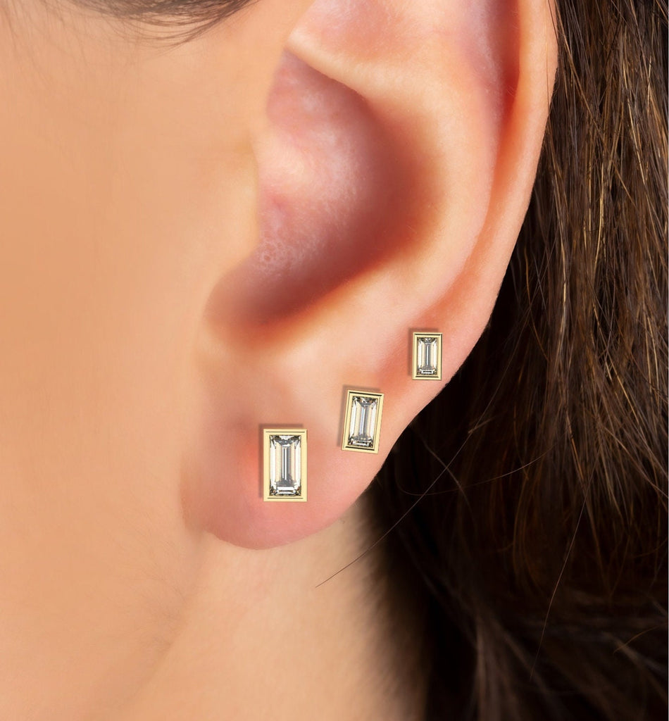 Baguette Diamond Studs / 14k Gold Diamond Bezel Set Stud Earrings / 0.10 - 0.50 ct Baguette Studs / Minimalist Dainty Jewelry Gift