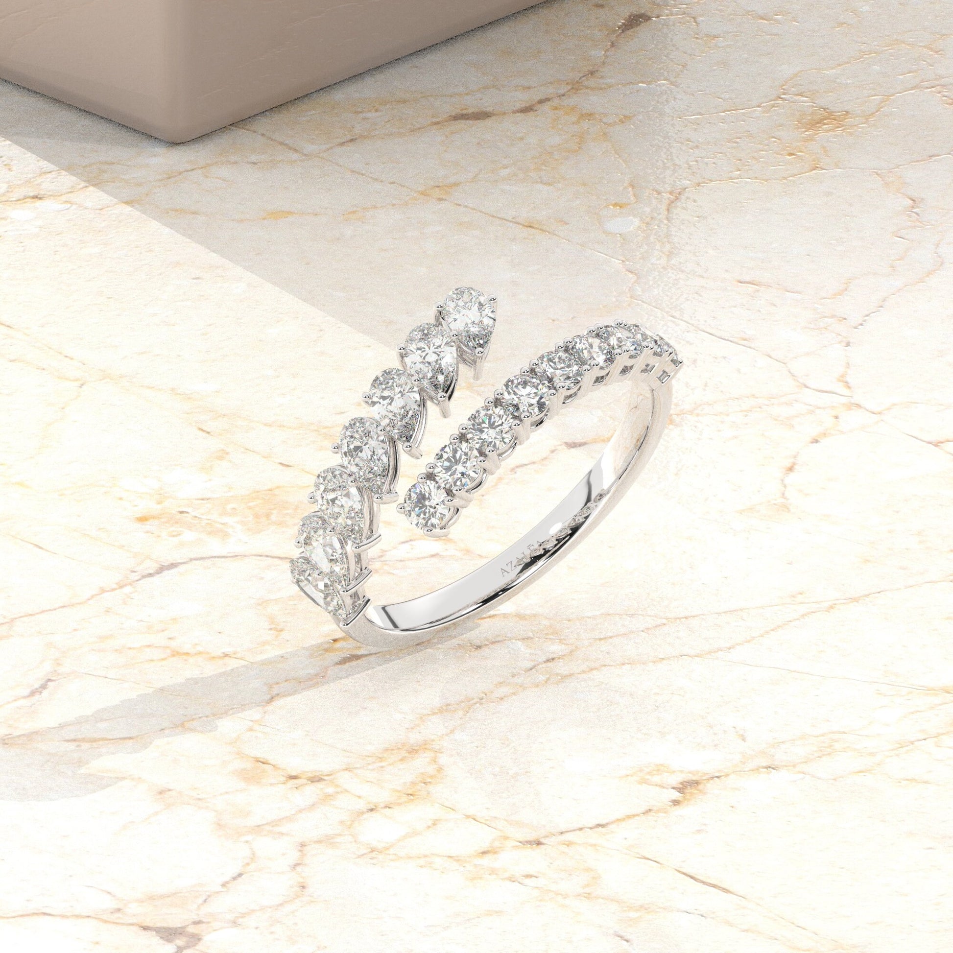 Pear and Round Diamond Cuff Ring / 14k Gold Diamond Wedding Ring / Diamond Cuff Ring / Pear Diamond Statement Ring / Birthday Wedding