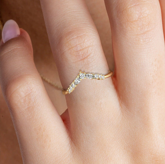 Curved Round Diamond Wedding Band / 14k Gold V Shape Marquise Diamond Wedding Ring / Curved Stacking Ring / Diamond Chevron Ring