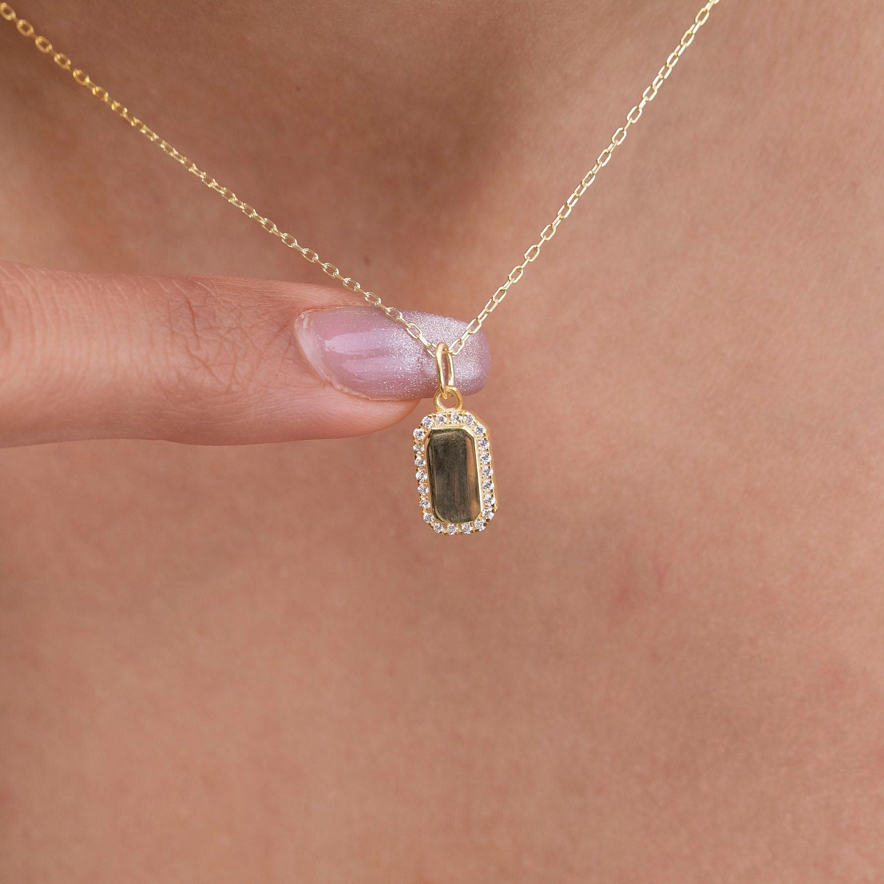 Diamond Dog tag Necklace / 14k Gold Diamond Border Dog Tag Necklace / Engravable Dog Tag Necklace / Graduation Gift / Anniversary Gift