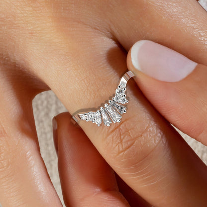 Curved Diamond Wedding Band / 14k Gold Curved Baguette Ring / Diamond Wedding Band / Stacking Ring / Anniversary Ring / Engagement Ring