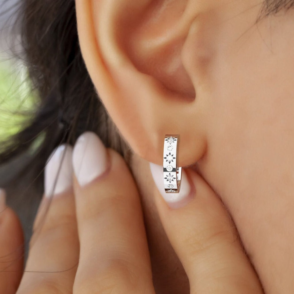 14k Gold Starbust Diamond Hoop Earrings / Diamond Star Engraved Huggie Earrings/ Dainty Huggies / Minimalistic Hoop Earrings