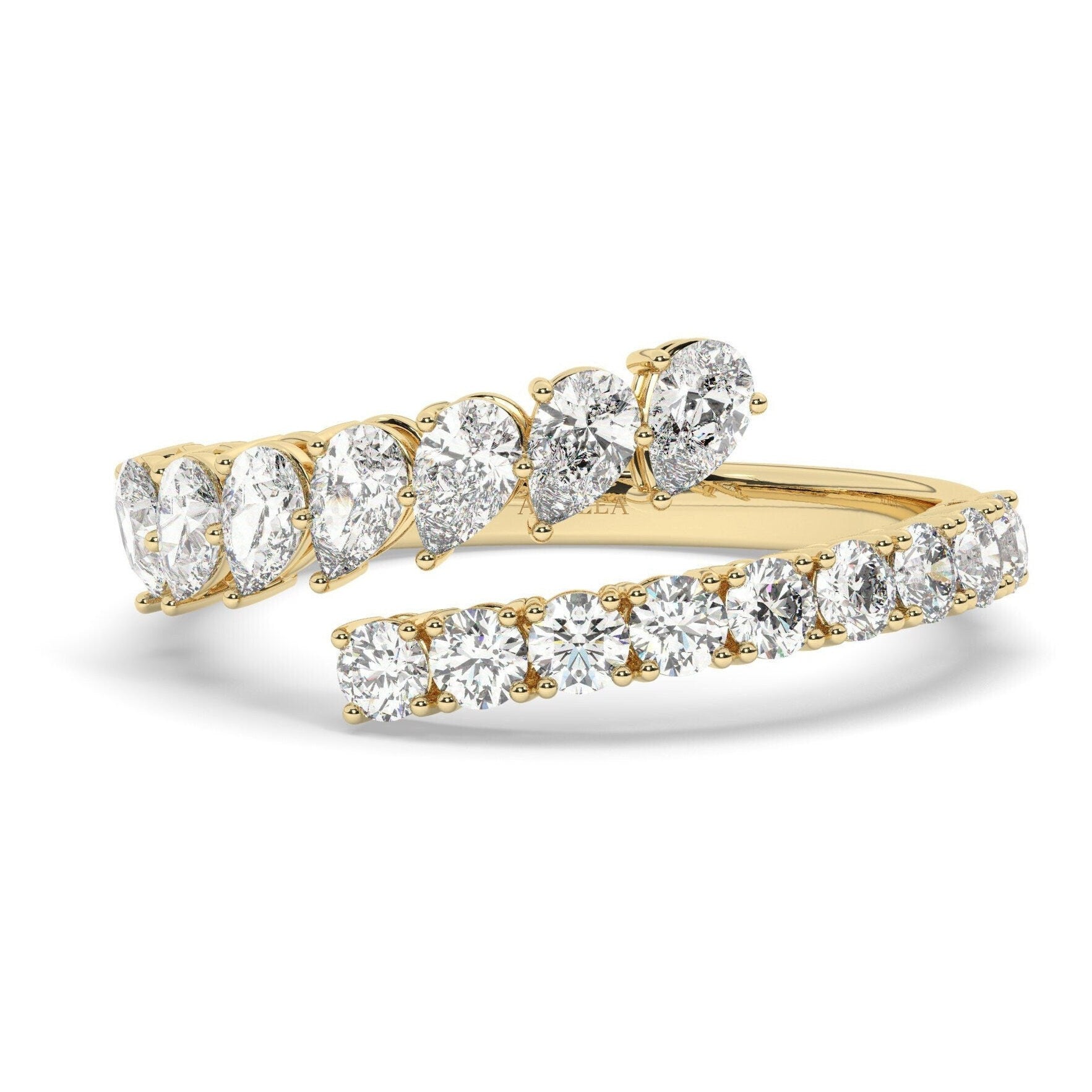 Pear and Round Diamond Cuff Ring / 14k Gold Diamond Wedding Ring / Diamond Cuff Ring / Pear Diamond Statement Ring / Birthday Wedding