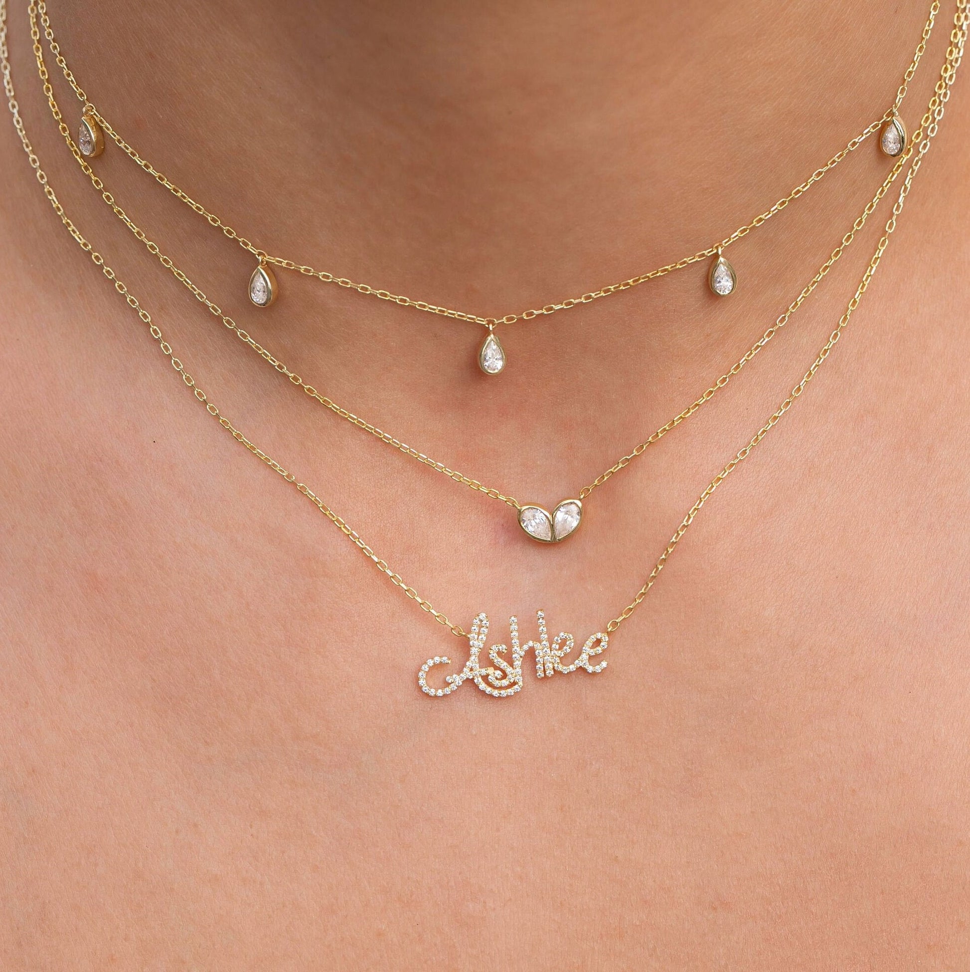 Diamond Tear Drop Station Necklace / 14k Gold Pear Shape Diamond Station Necklace / Dainty Charm Necklace / Minimalistic Station Necklace