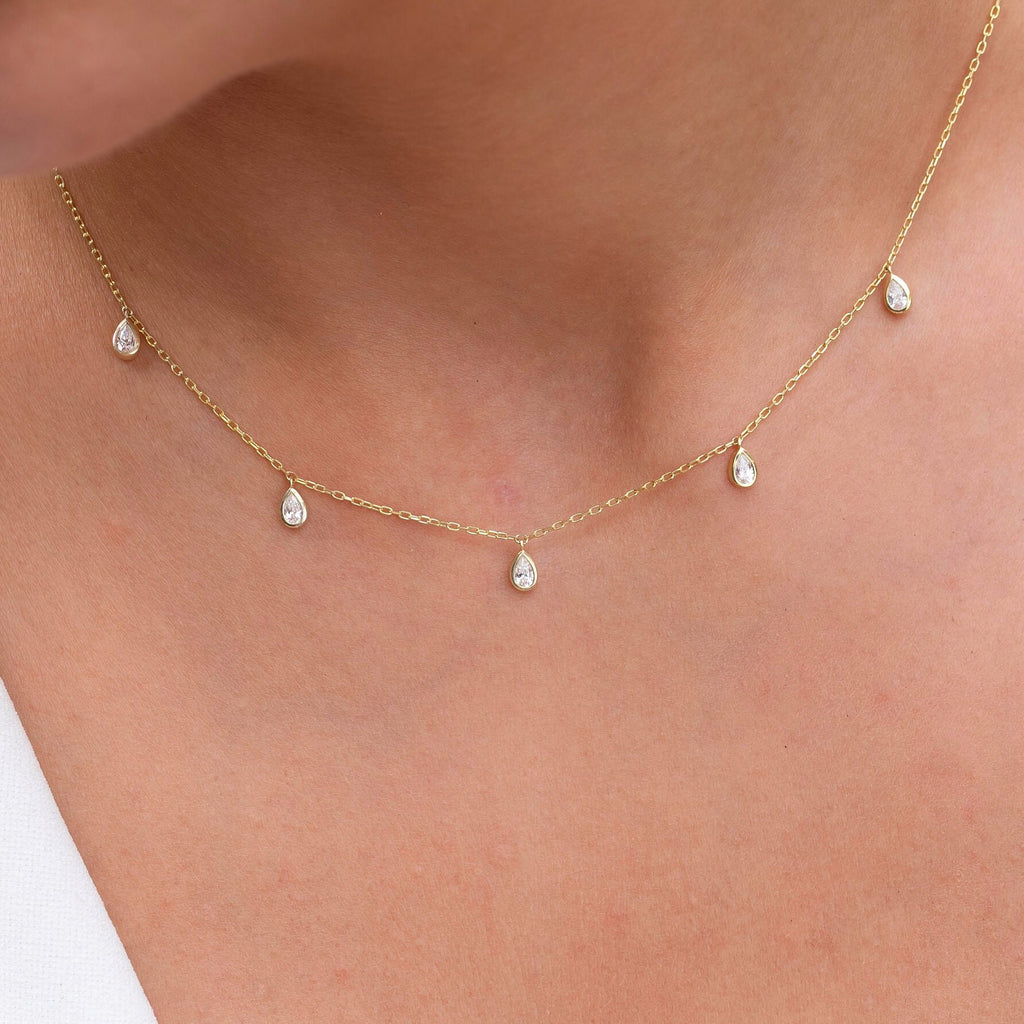 Diamond Tear Drop Station Necklace / 14k Gold Pear Shape Diamond Station Necklace / Dainty Charm Necklace / Minimalistic Station Necklace