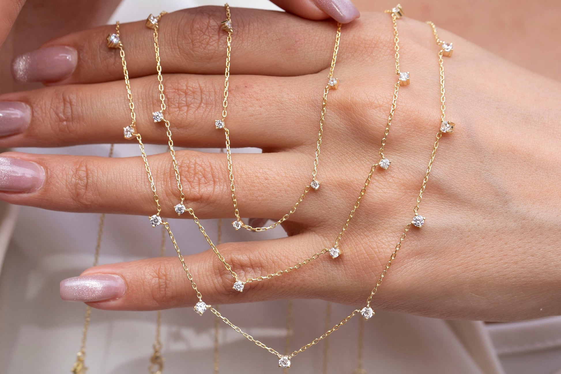 Diamond Station Necklace / 14k Gold Diamond Station Necklace / Dainty Diamond Necklace / Diamond Station Necklace / Layering Necklace