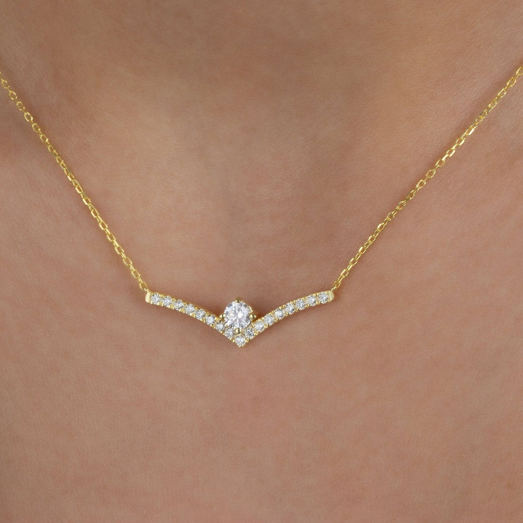 Solitaire Diamond Chevron Necklace / 14k Curved Bar Necklace / Diamond Statement Necklace / Gift for her / Dainty Diamond Necklace