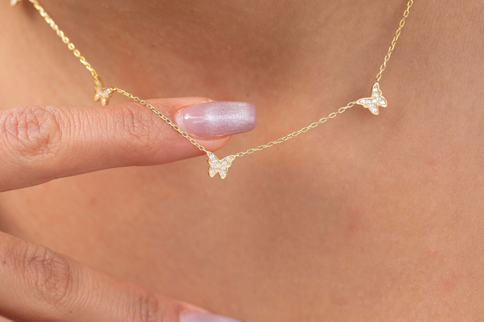 Diamond Butterfly Station Necklace / 14k Gold Butterfly Station Necklace / Dainty Charm Necklace / Minimalistic Station Necklace