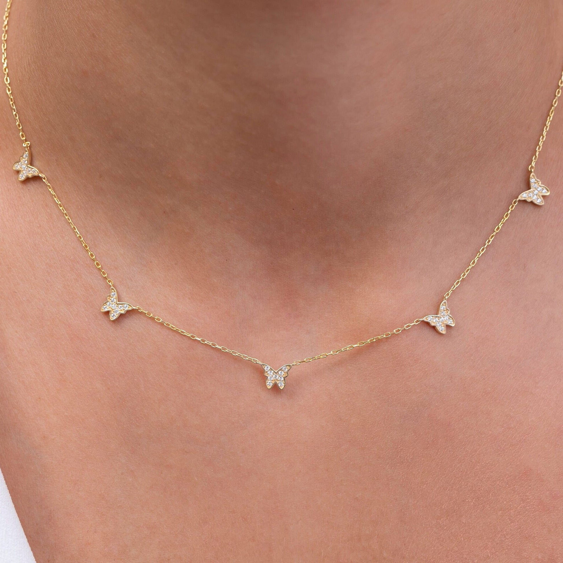 Diamond Butterfly Station Necklace / 14k Gold Butterfly Station Necklace / Dainty Charm Necklace / Minimalistic Station Necklace