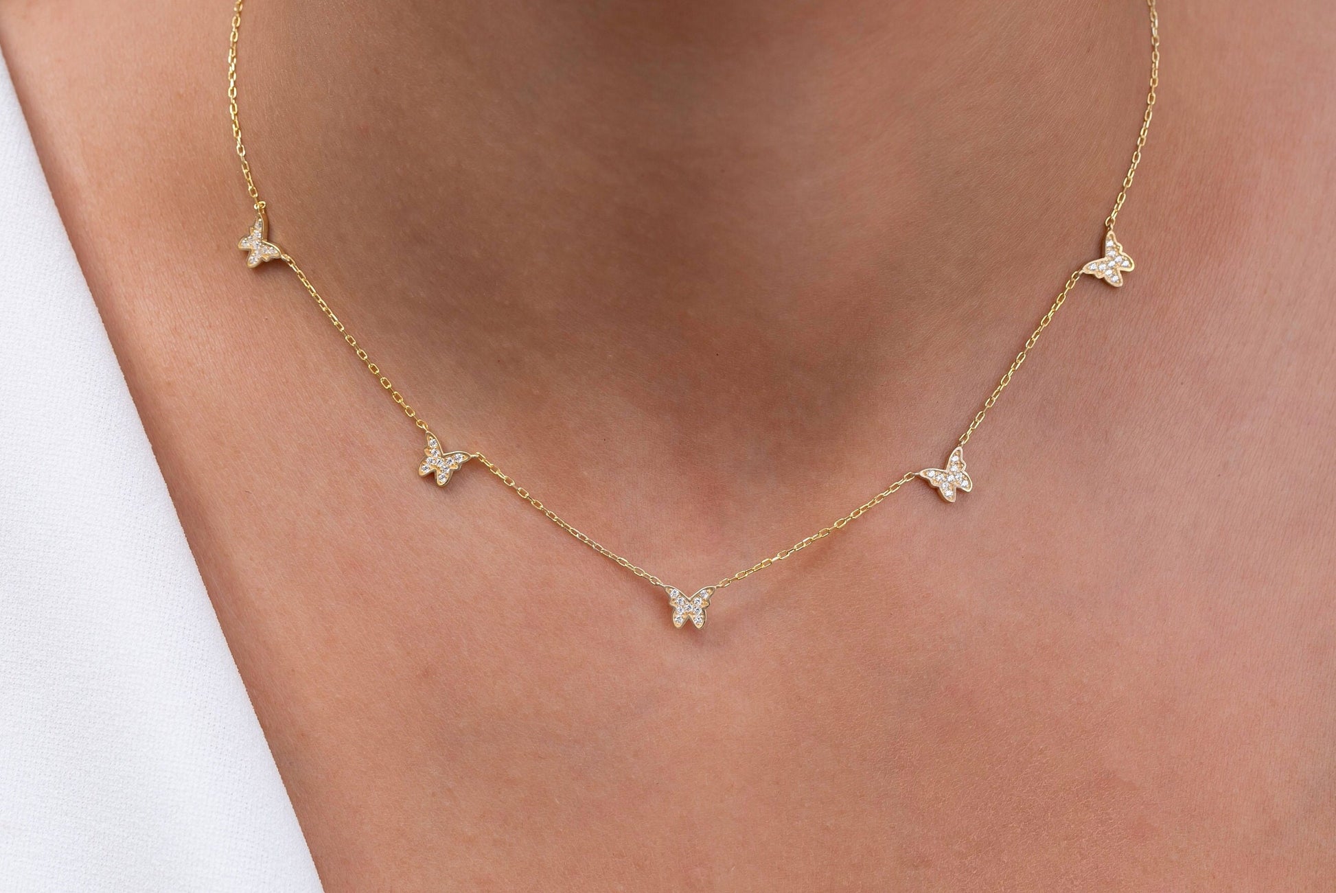 Diamond Butterfly Station Necklace / 14k Gold Butterfly Station Necklace / Dainty Charm Necklace / Minimalistic Station Necklace