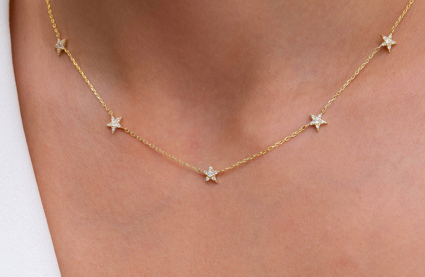 Diamond Star Station Necklace / 14k Gold Star Station Necklace / Dainty Charm Necklace / Minimalistic Station Necklace