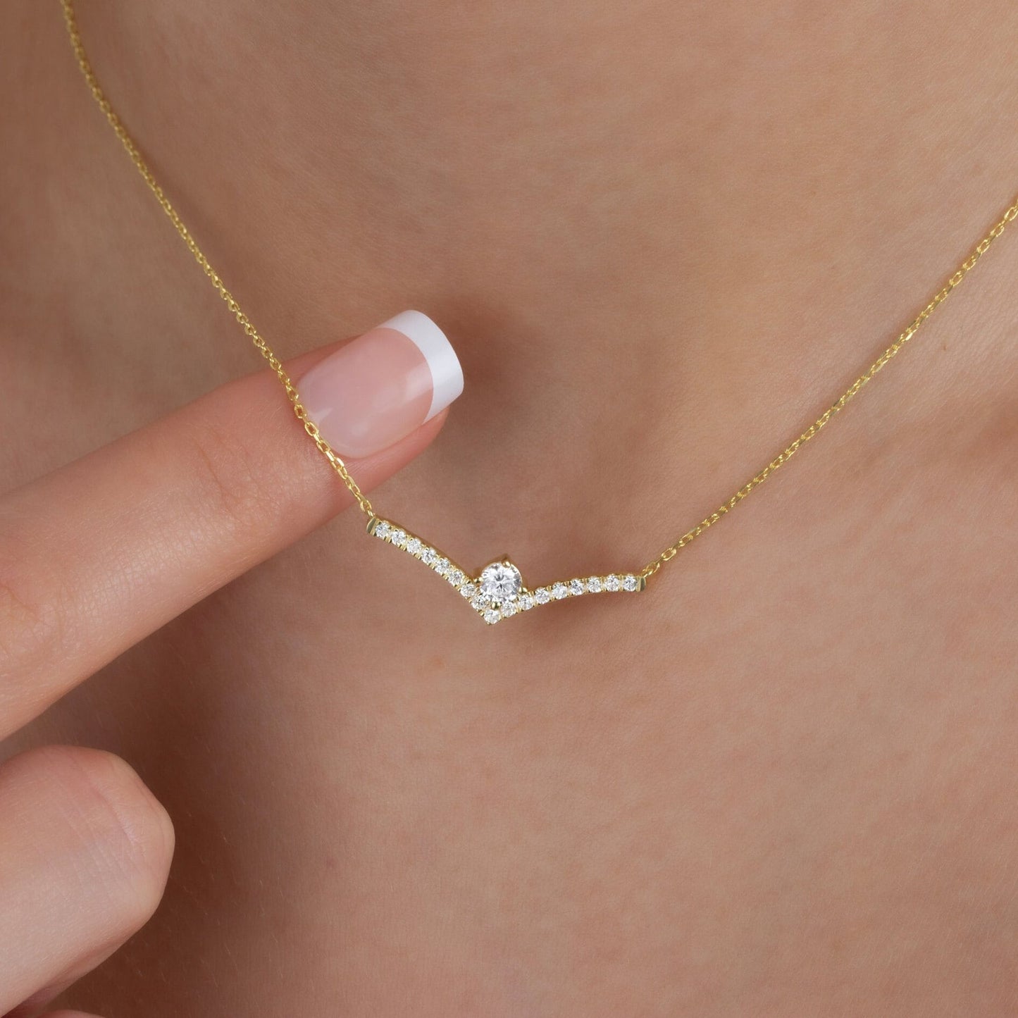 Solitaire Diamond Chevron Necklace / 14k Curved Bar Necklace / Diamond Statement Necklace / Gift for her / Dainty Diamond Necklace